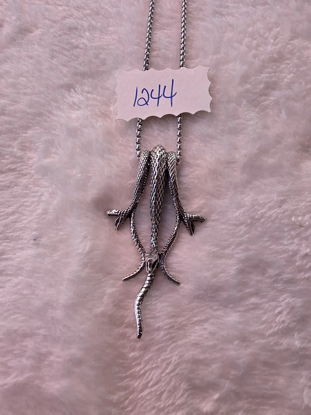 N/A elegant silver